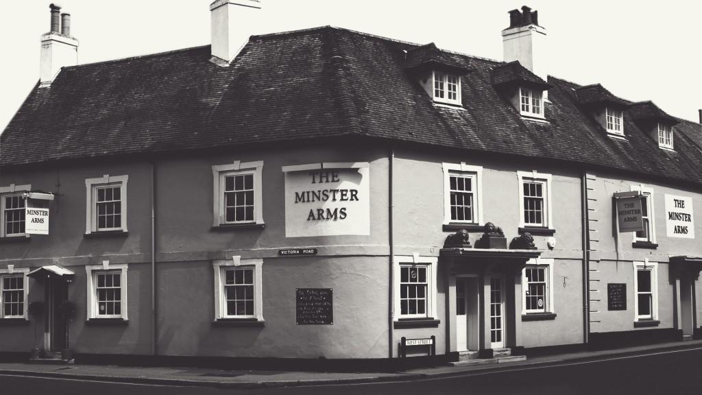 The Lion Hotel - Pub & Restaurant Wimborne Minster Exterior photo